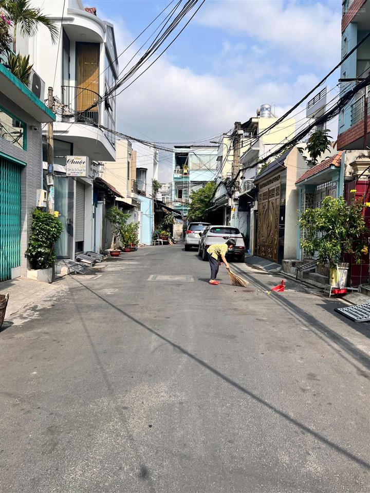 Đường rộng 8m thông vườn lài (4mx14m) đúc 3 tấm [giá 7.8 tỷ], gần nhà thợ, chợ tân hương
