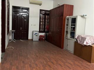 Cho thuê nhà riêng 4pn 2wc, 90m2, giá 10 triệu, mặt tiền 5m tại chợ tó, đông anh, view đẹp hot!