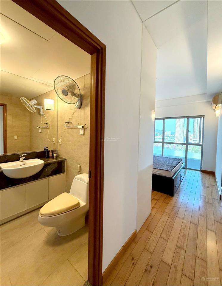 Cho thuê cc indochina riverside towers, quận hải châu, view trực diện sông, 2pn, 2wc, nội thất full