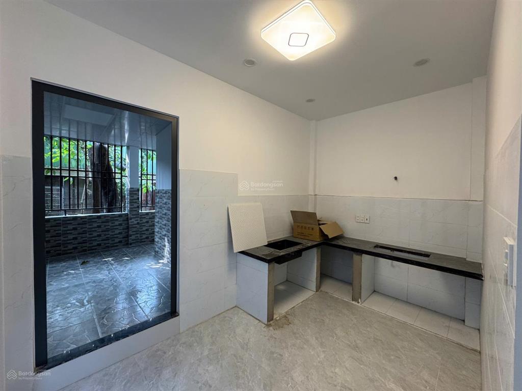 Bán nhà dt (5 x 19) 97m² full nội thất 2pn  giáp ranh q12  sổ sẵn  nhà mới ở ngay
