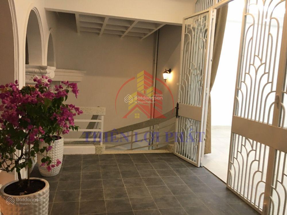 Bán biệt thự đẹp hẻm sang trọng nhất đường nguyễn văn trỗi, p.15, phú nhuận, dt 8x30, gb 65 tỷ