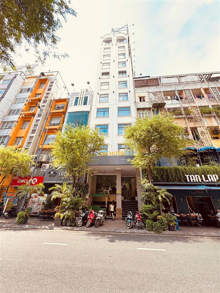 Bán khách sạn 12 tầng mt lê thánh tôn, bến thành, quận 1, dt 7x22, 12 tầng, giá bán 299 tỷ tl