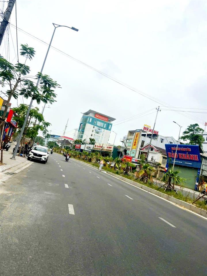 85tr/m2 đất mặt tiền phạm văn đồng ngang 15m (đoạn trên)