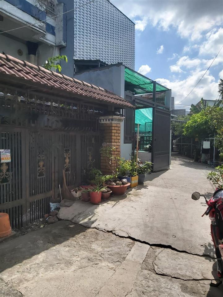 Bán gấp nhà 150m2, trệt + 2 lầu + st, hẻm 1246 tỉnh lộ 10, p.tân tạo, tp.hcm