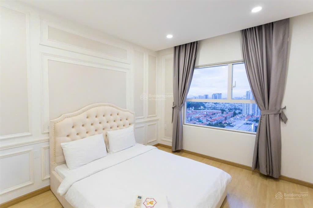 Quản lý nhiều căn 1pn cần bán tại sunrise city, quận 7, đã có sổ hồng.  0909 982 *** thư