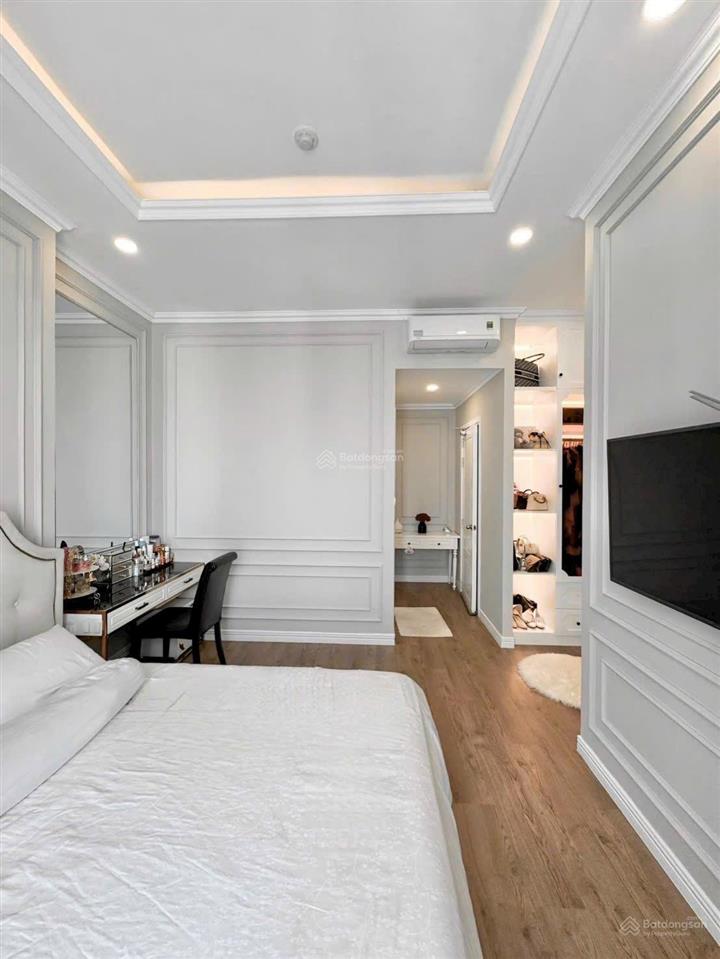 Cần cho thuê căn 3 ngủ tại sunrise cityview, quận 7, dọn vào ở ngay, nhà đẹp.  0909 982 *** thư