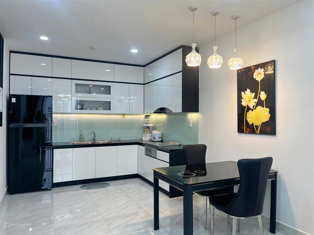 Cho thuê căn hộ sunrise city view quận 7