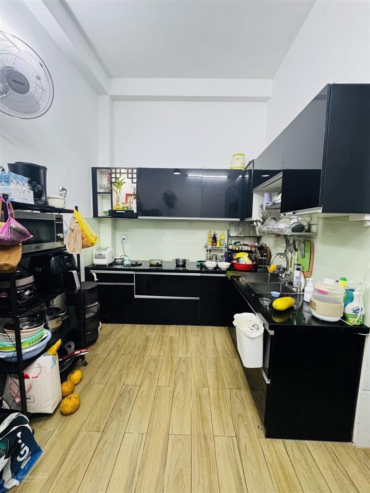 Bán nhà 3 lầu tây thạnh (41m2). diện tích 4.1 x 10m . giá nhỉnh 5 tỷ