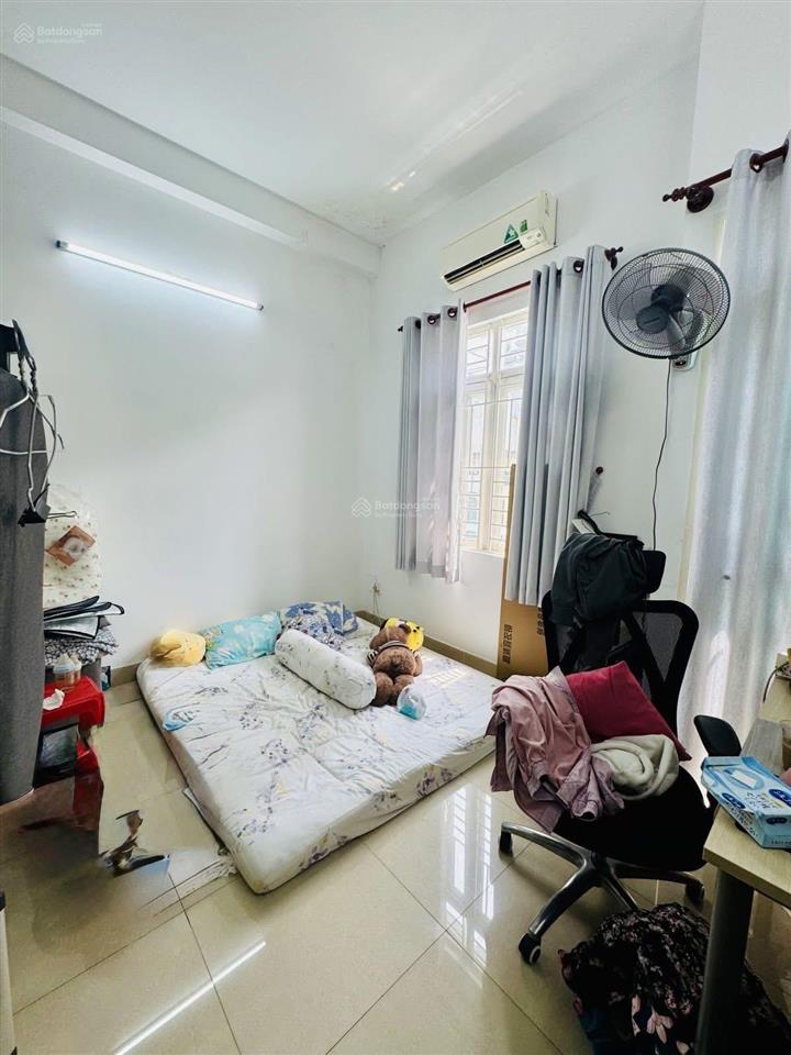 Bán nhà 3 lầu tây thạnh (41m2). diện tích 4.1 x 10m . giá nhỉnh 5 tỷ
