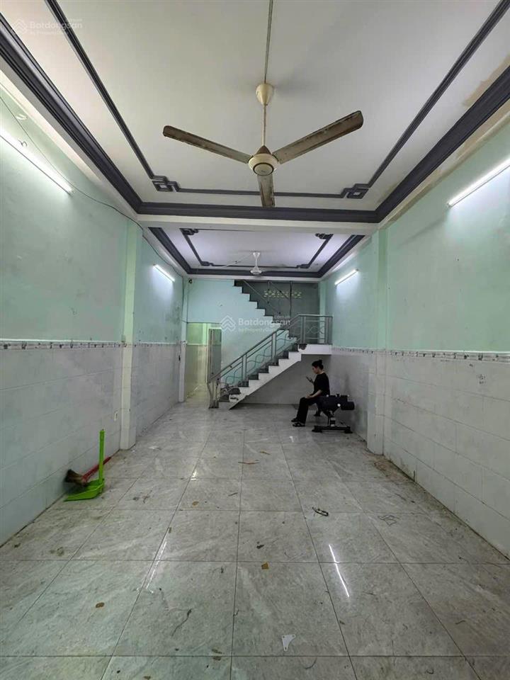 Bán nhà hẻm xe hơi 8m 4.1m x 17m thông đường dương đức hiền 1 lầu đúc . giá 7.3 tỷ tl