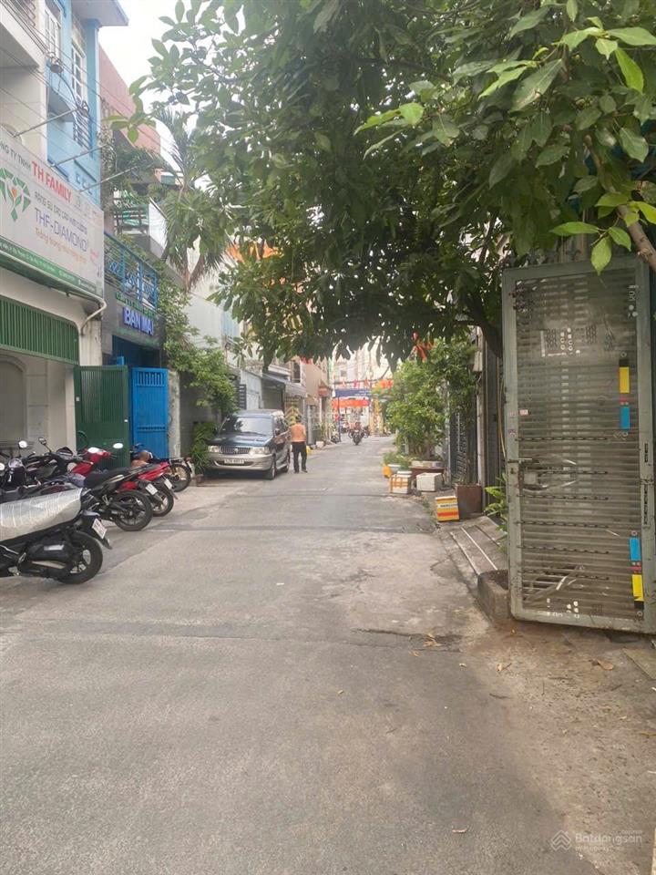 Bán nhà hẻm xe hơi 8m 4.1m x 17m thông đường dương đức hiền 1 lầu đúc . giá 7.3 tỷ tl