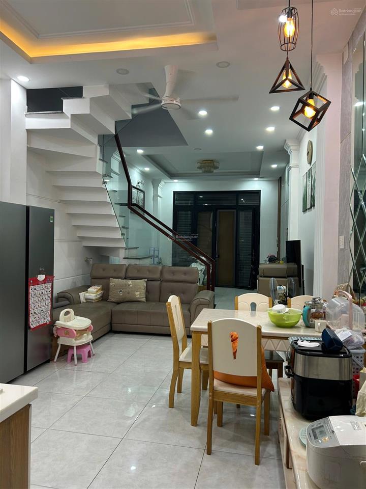 Hẻm xe hơi 5m thông p. tây thạnh 1 lầu mới full nội thất cao cấp (60m2). giá 6.2 tỷ tl