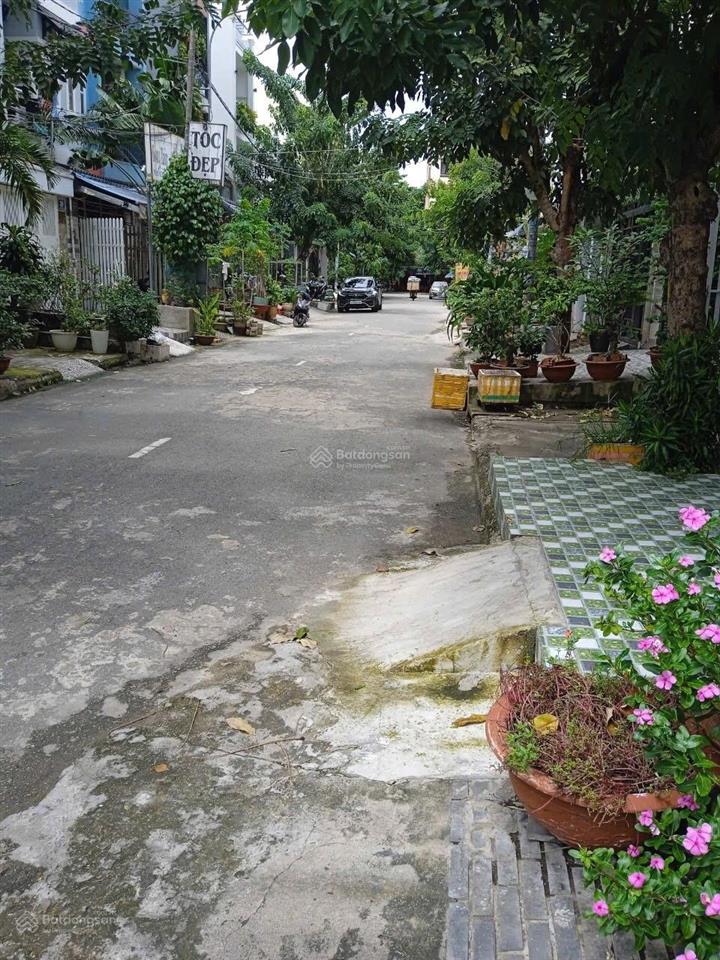 Bán nhà mặt tiền nội bộ tây thạnh có 5 phòng trọ thu nhập 15tr/1th ( 100m2 ) . giá 8 tỷ còn bớt
