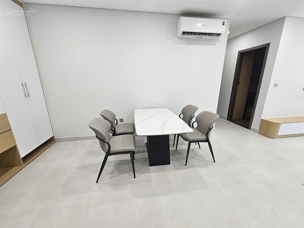 Cho thuê căn hoàn thiện đồ đẹp giá tốt nhất tại khai sơn city