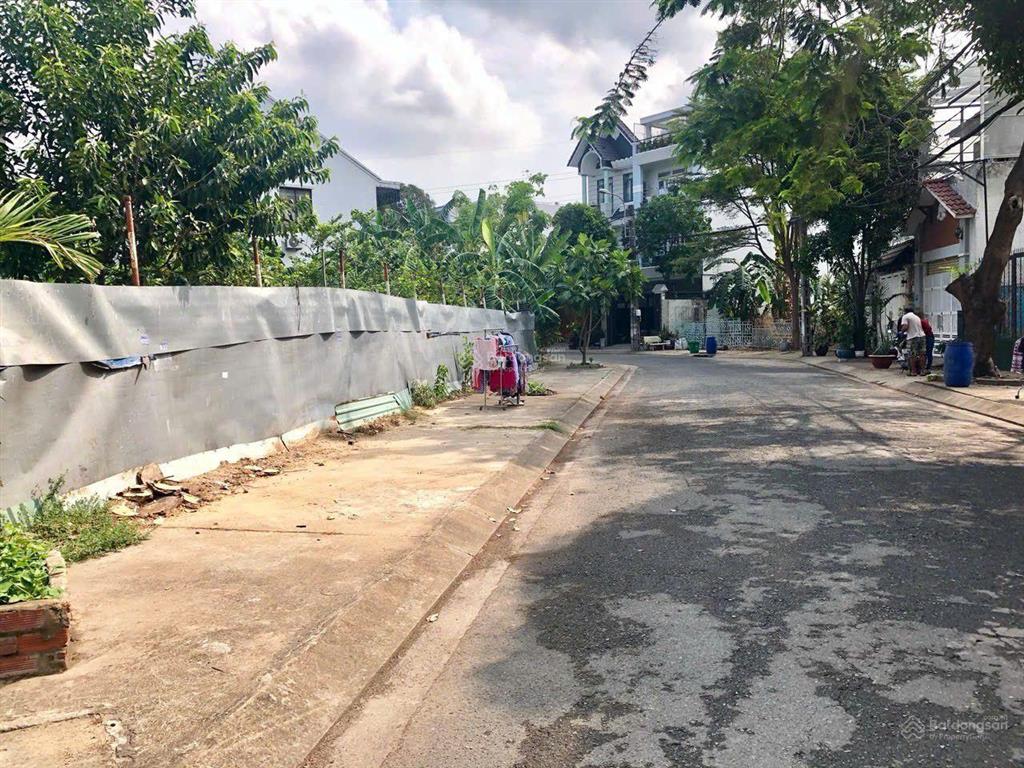 Lô góc 405m chỉ 24 tỷ đất biệt thự him lam trường thọ thủ đức