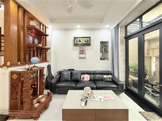 Hơn 7 tỷ  4 tầng 60m2  ngay chu văn an  bùi đình tuý  chủ gấp bán đi định cư