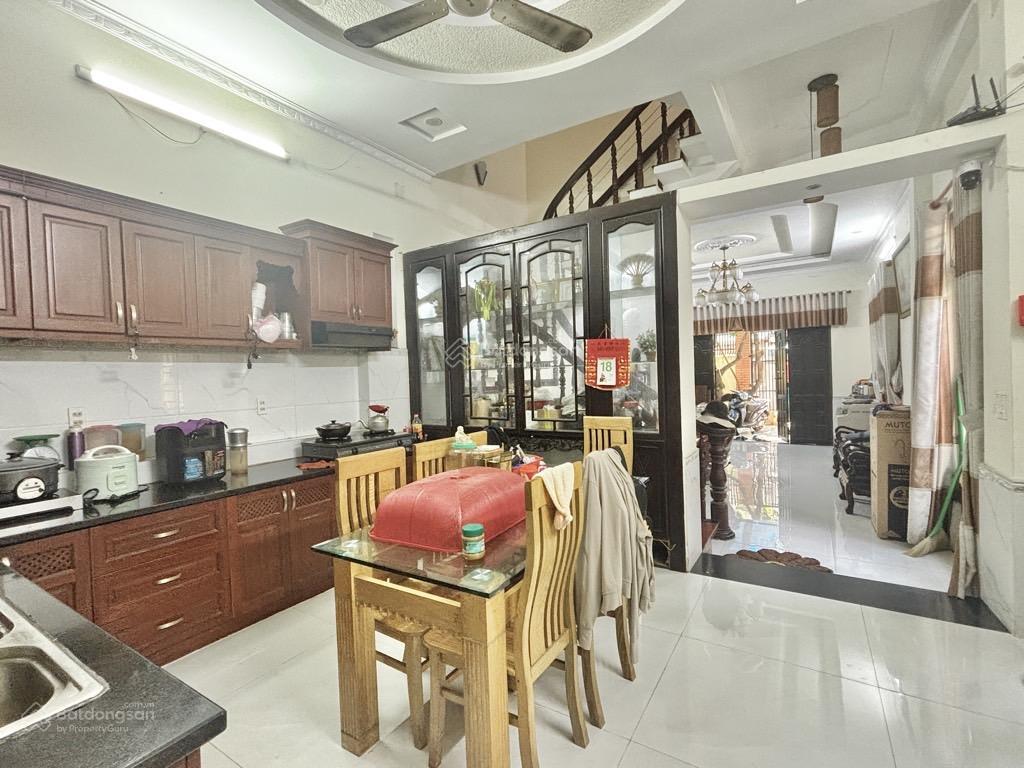 Hơn 8tỷ  4 tầng 104m2  p10 gò vấp  ngay cityland