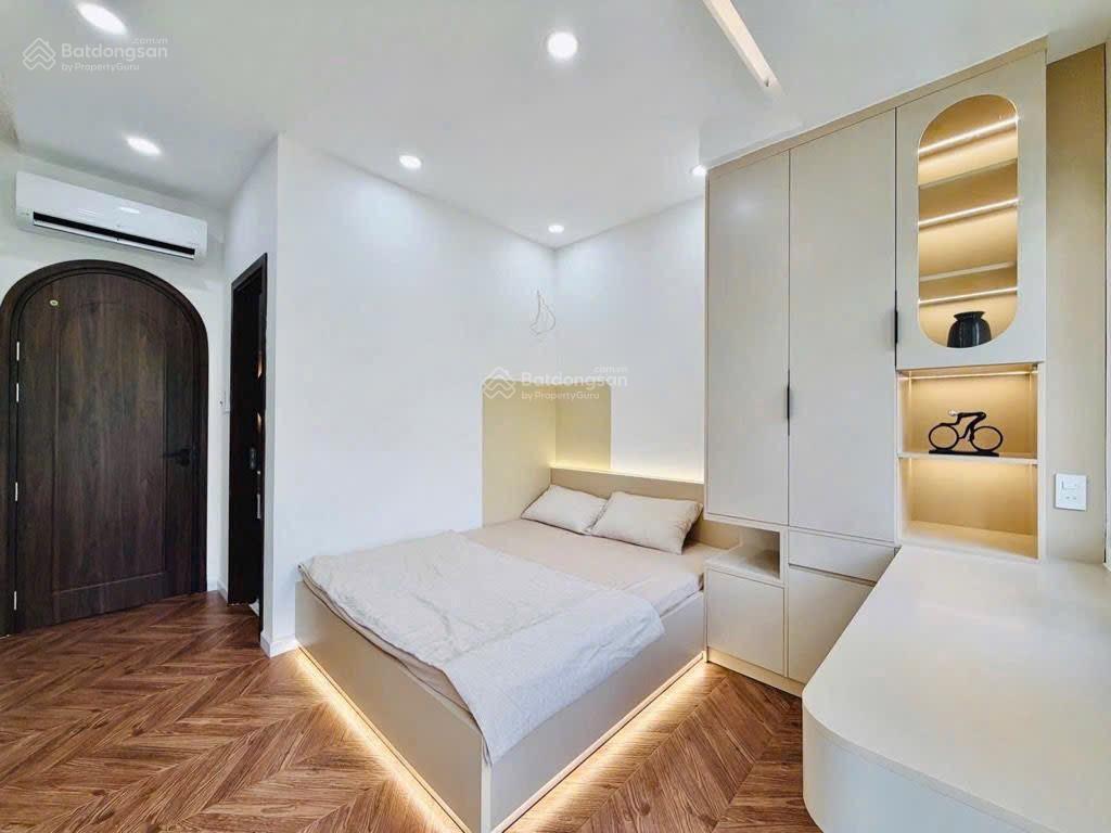 Nhỉnh 6 tỷ  3 tầng 56m2  xe hơi ngủ nhà nguyễn hữu cảnh  bình thạnh