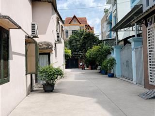 Hơn 7 tỷ  4 tầng 60m2  hẻm xe hơi  dòng tiền 30tr/tháng  gần phạm văn đồng