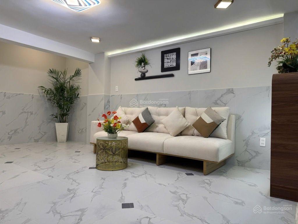 Siêu phẩm 5 tầng hậu giang q6  đẹp hơn hoa hậu  full nội thất cao cấp