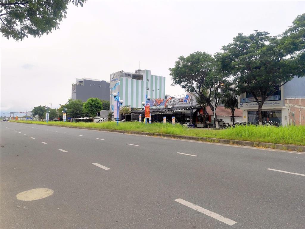 Bán đất 2 mặt tiền trước và sau đoạn đẹp nhất đường 33m hoàng thị loan & đường 6m hòa minh 29