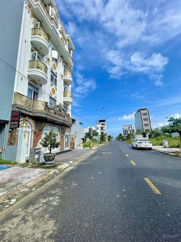 Lô đôi 210m2, mt 10m đường trần minh tông sát biển, thích hợp xây villa, homestay, 15,9 tỷ có tl