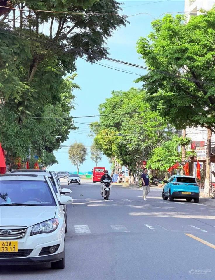 Đất mặt tiền đường 10,5m hồ tùng mậu, thông biển nguyễn tất thành, 100m²