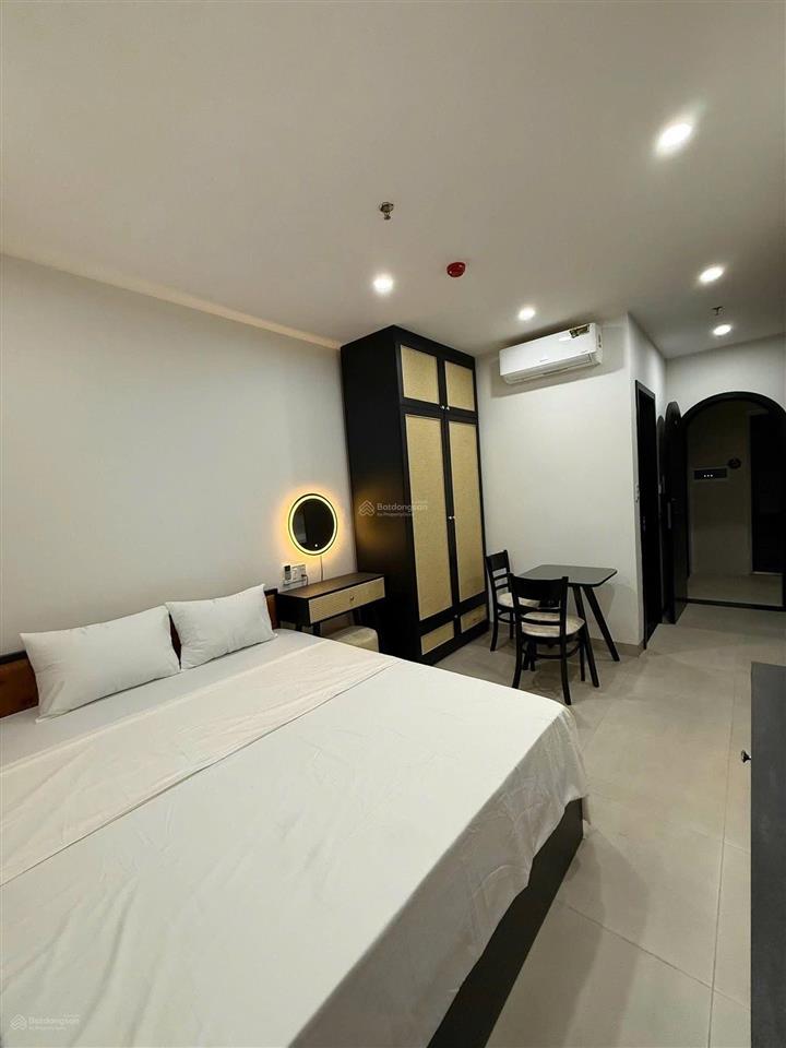 Bán tòa 7 tầng căn hộ khách sạn view nguyễn sinh sắc, cách biển 200m, dòng tiền 100tr/tháng