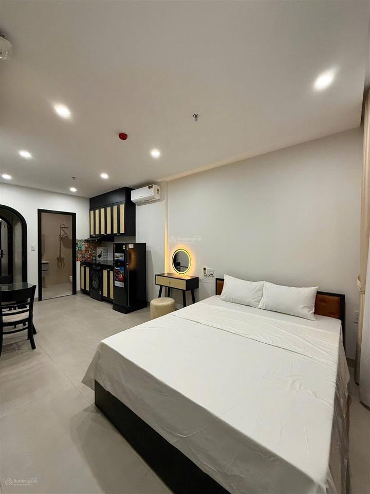 Bán tòa 7 tầng căn hộ khách sạn view nguyễn sinh sắc, cách biển 200m, dòng tiền 100tr/tháng