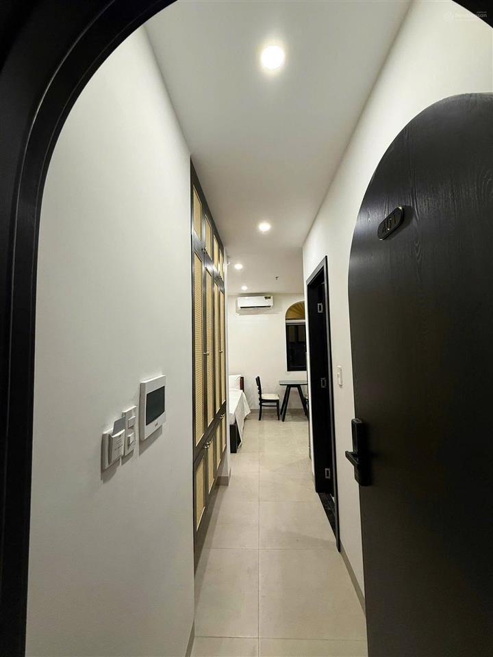 Bán tòa 7 tầng căn hộ khách sạn view nguyễn sinh sắc, cách biển 200m, dòng tiền 100tr/tháng