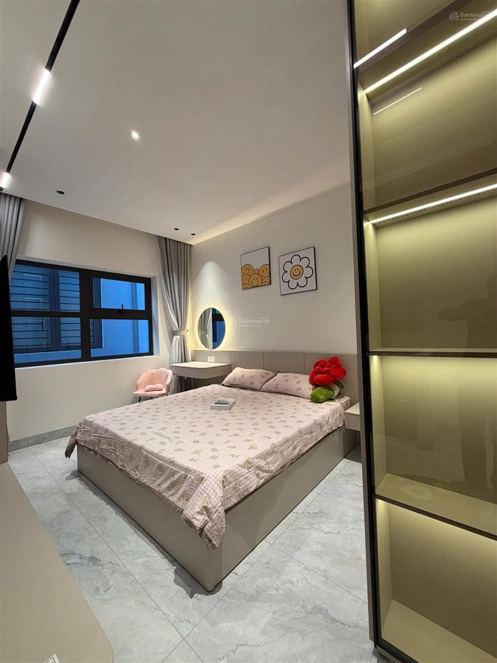 Nhà 3 tầng mặt tiền nguyễn sắc kim, 96m2, đường 7.5m, giá nhỉnh 8 tỷ full nội thất cao cấp