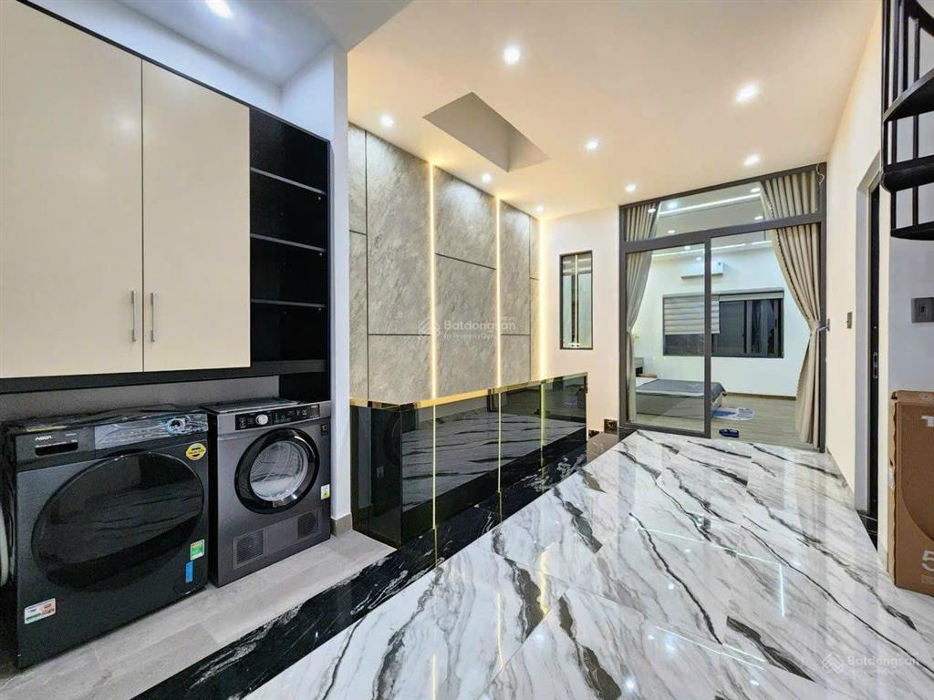 Nhà 4 tầng full nội thất cao cấp, có sân chill, hồ bơi, cách biển 400m, nhỉnh 8 tỷ shr