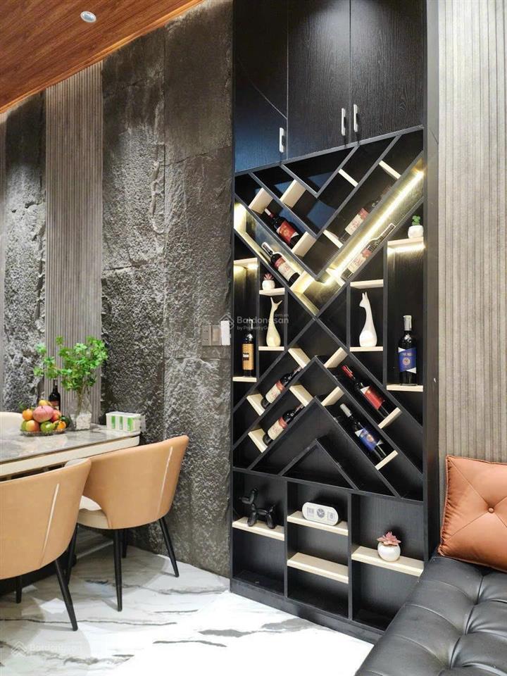 Nhà 4 tầng full nội thất cao cấp, có sân chill, hồ bơi, cách biển 400m, nhỉnh 8 tỷ shr