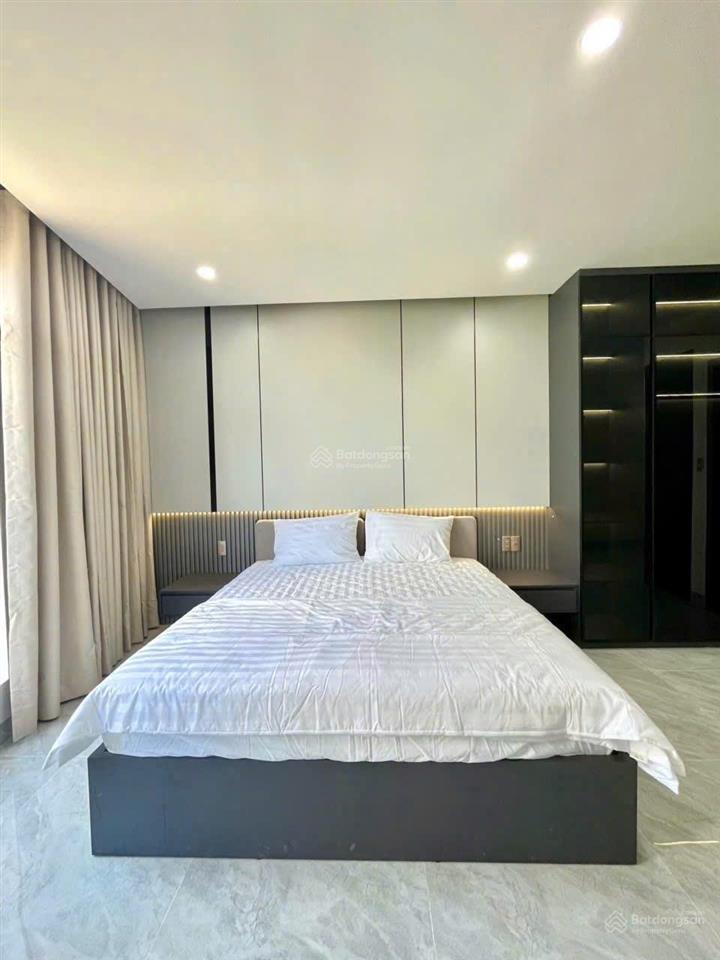 Tòa căn hộ 8 tầng dòng tiền hơn 100 triệu/tháng, mt đường chính hữu, 36 tỷ tl