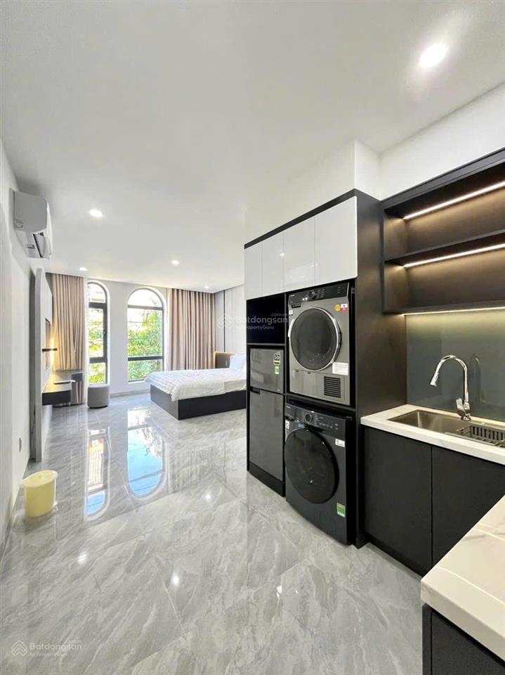 Tòa căn hộ 8 tầng dòng tiền hơn 100 triệu/tháng, mt đường chính hữu, 36 tỷ tl
