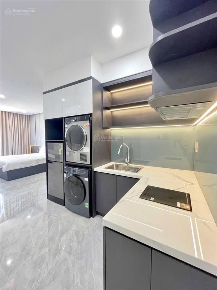 Tòa căn hộ 8 tầng dòng tiền hơn 100 triệu/tháng, mt đường chính hữu, 36 tỷ tl