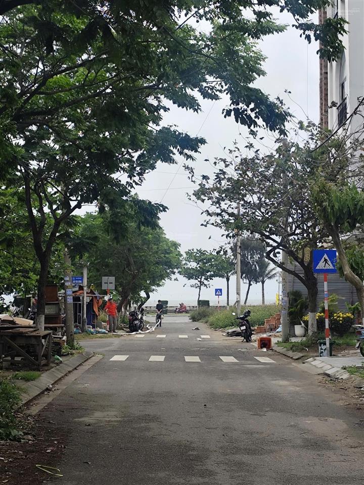 Bán đất mặt tiền phan thị nể, khu a1 phương trang.
sát biển, 104m², nhỉnh 7 tỷ