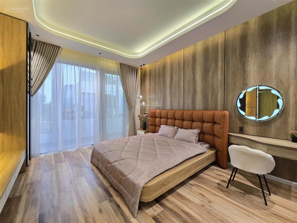 Nhà 3 tầng mt đường 5,5m sát biển nguyễn tất thành, full nội thất cao cấp, giá nhỉnh 8 tỷ sẵn sổ