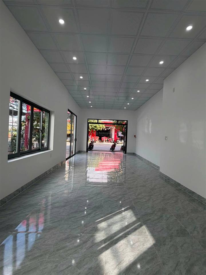 Nhà 2 mt đường nguyễn chánh kẹp kiệt 5m. trục đường thông biển, kd sầm uất