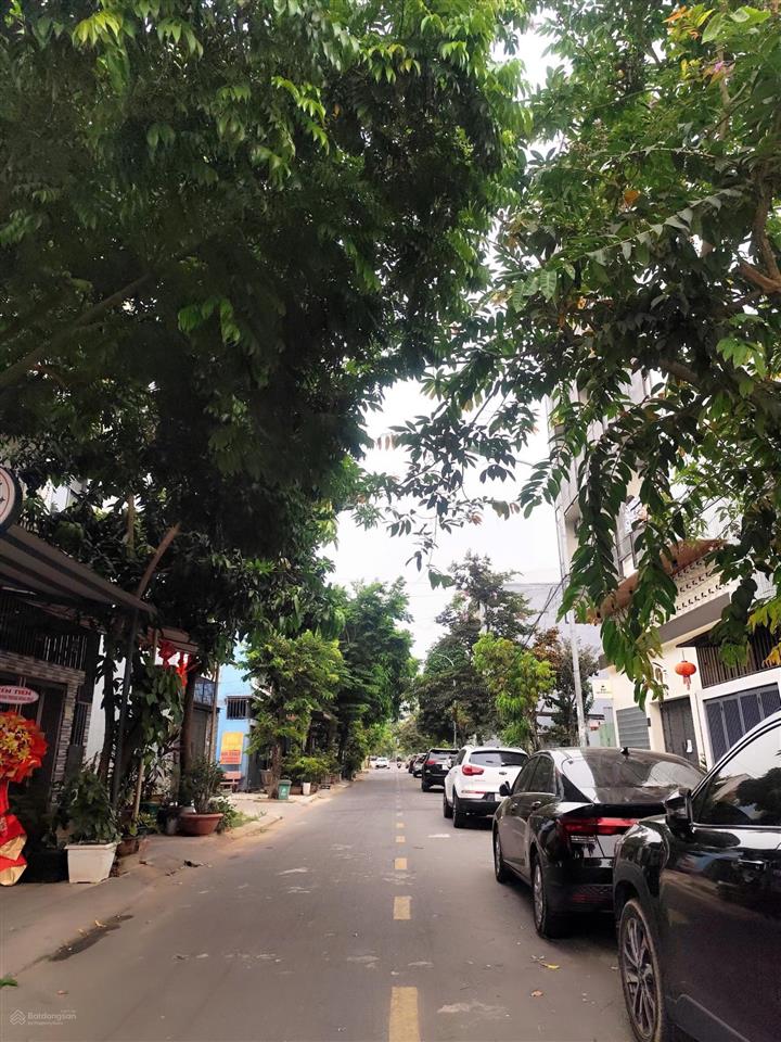 Đất đường hoà minh 25  kẹp công viên  cách biển chỉ 5p, gần siêu thị mega, 108,5m2 giá nhỉnh 8 tỷ