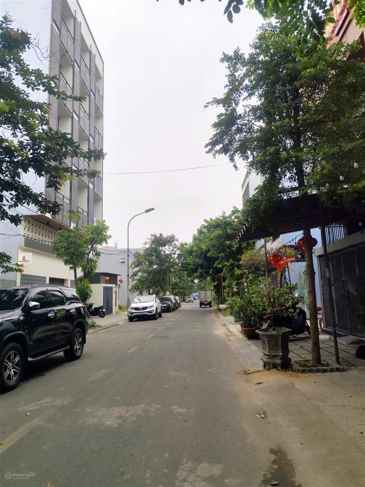 Đất đường hoà minh 25  kẹp công viên  cách biển chỉ 5p, gần siêu thị mega, 108,5m2 giá nhỉnh 8 tỷ