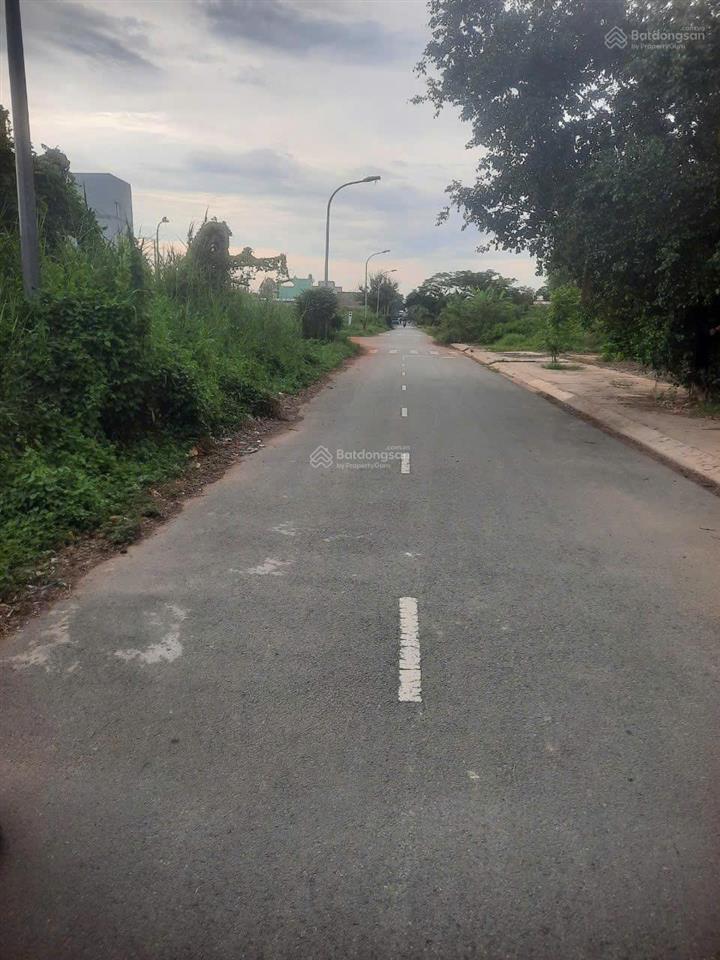 Bán đất kdc mặt tiền đường nguyễn trung trực , dân cư đông đúc, tiện ích đầy đủ , sổ sẵn