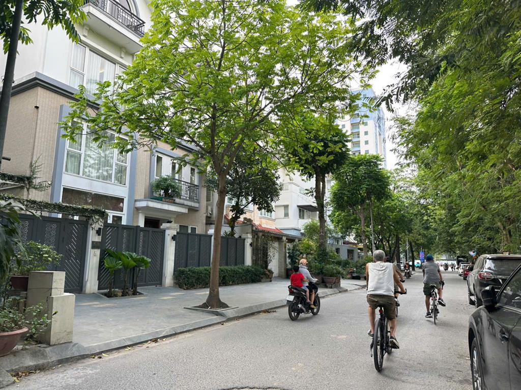 CỰC HIẾM: X2A YÊN SỞ -NHÀ 5 TẦNG VIEW CÔNG VIÊN - PHÂN LÔ Ô TÔ TRÁNH - 65m2 -mặt tiền 5m