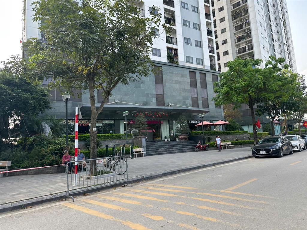 CỰC HIẾM: X2A YÊN SỞ -NHÀ 5 TẦNG VIEW CÔNG VIÊN - PHÂN LÔ Ô TÔ TRÁNH - 65m2 -mặt tiền 5m