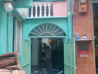 Bán nhà riêng 31.5m2, 2pn, 1wc tại đoàn văn bơ, p 16, q4, tp.hcm, giá 2,8 tỷ