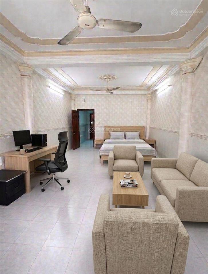 Chú ý! mua khu tên lửa không thể bỏ qua nơi an cư lý tưởng này. thấy là mê. 4 tầng. 100m2 gần aeon