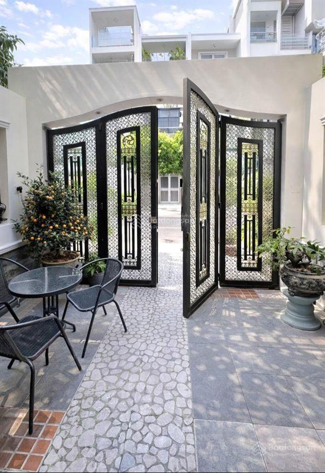 Chú ý! mua khu tên lửa không thể bỏ qua nơi an cư lý tưởng này. thấy là mê. 4 tầng. 100m2 gần aeon