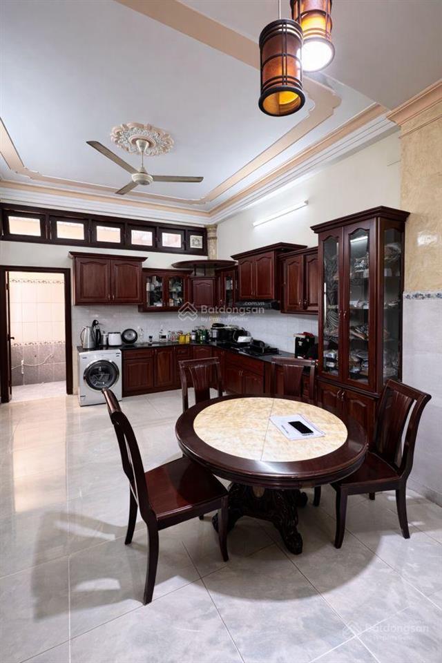 Chú ý! mua khu tên lửa không thể bỏ qua nơi an cư lý tưởng này. thấy là mê. 4 tầng. 100m2 gần aeon