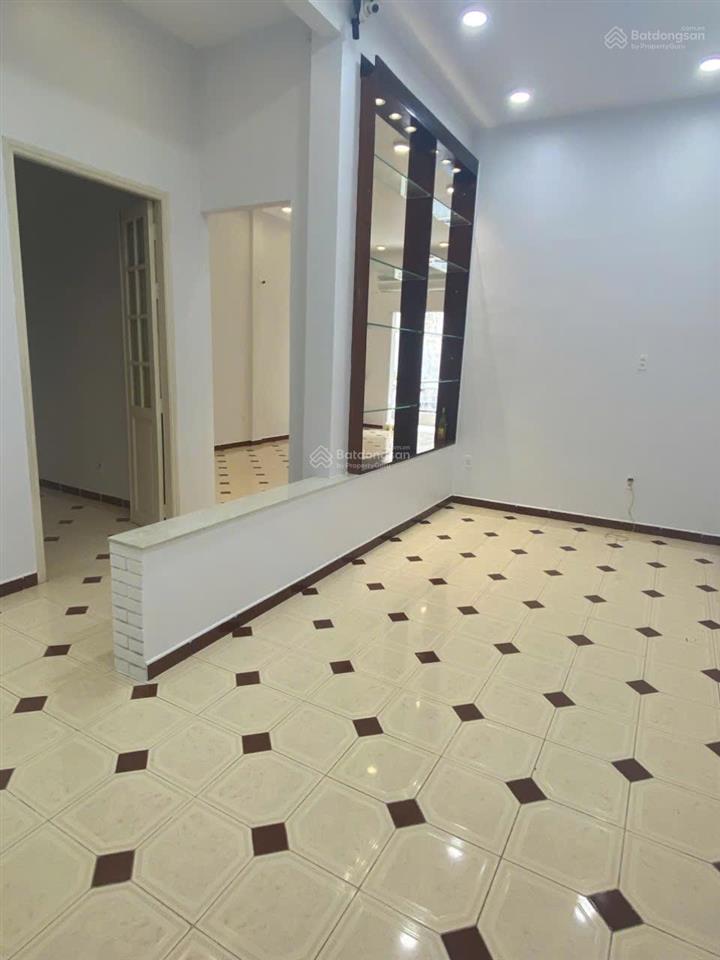 Bán nhà phường tân định (phường đakao, quận 1). diện tích 100m2.