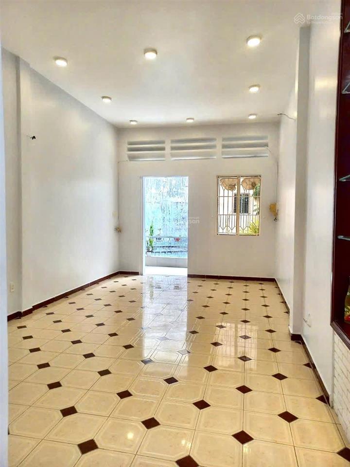 Bán nhà phường tân định (phường đakao, quận 1). diện tích 100m2.